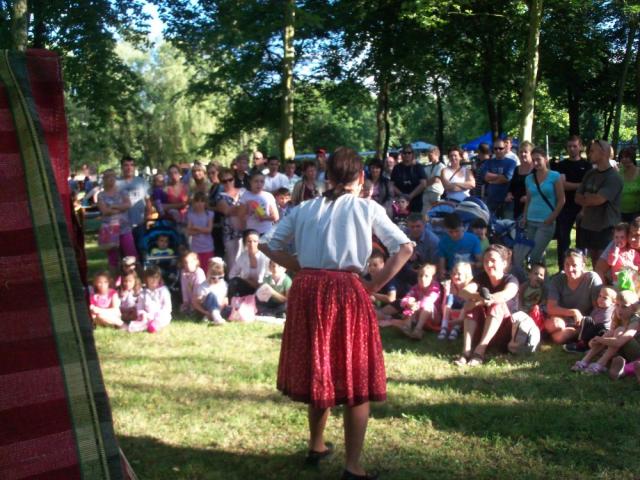 2011_Utcaszínház_172